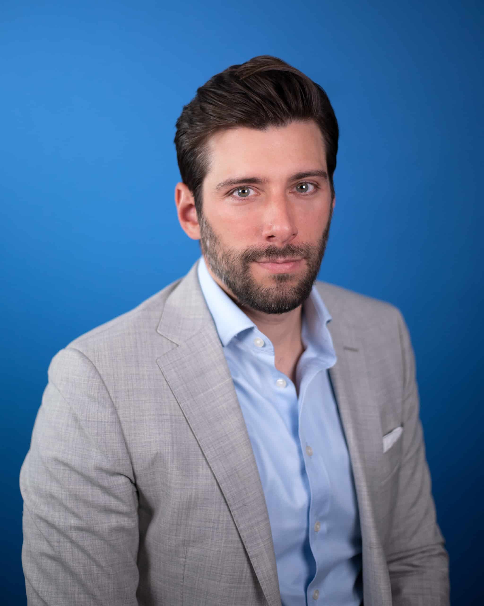 Headshot_HighRes_CraigSingleton_v03